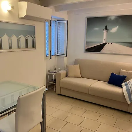 Sul Lungomare Tranquillo Monolocale Aria Condizionata Apartment